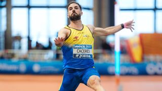 Atletismo.- (Cr&oacute;nica) Eusebio C&aacute;ceres y Pol Ferrer brillan con t&iacute;tulo en el Campeonato de Espa&ntilde;a en pista corta