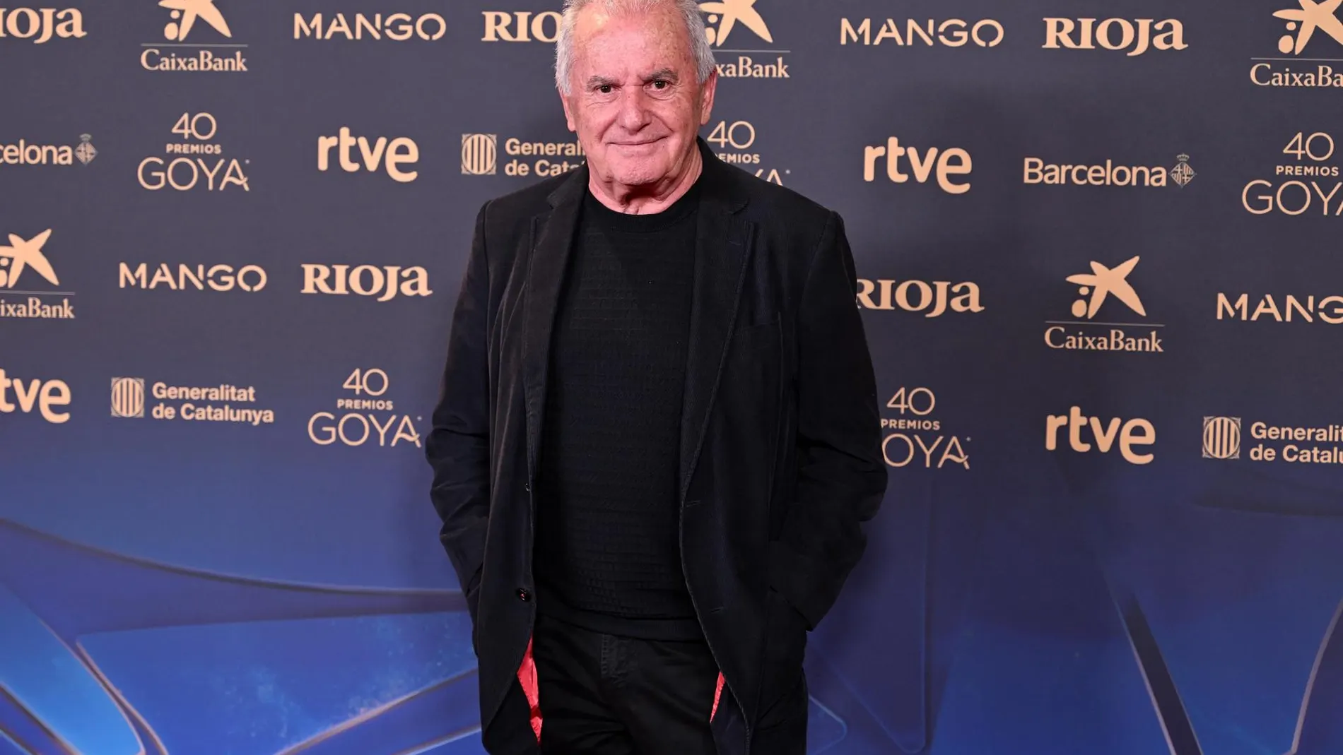 Goya.- Víctor Manuel lucirá en los Goya una chapa de UNICEF por niños gazatíes