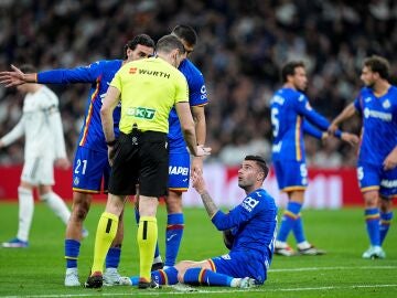 Diego Rico of Getafe CF protests during the Spanish League, LaLiga EA Sports, football match played between Real Madrid and Getafe CF at Bernabeu stadium on March 02, 2026, in Madrid, Spain. AFP7 02/03/2026 ONLY FOR USE IN SPAIN