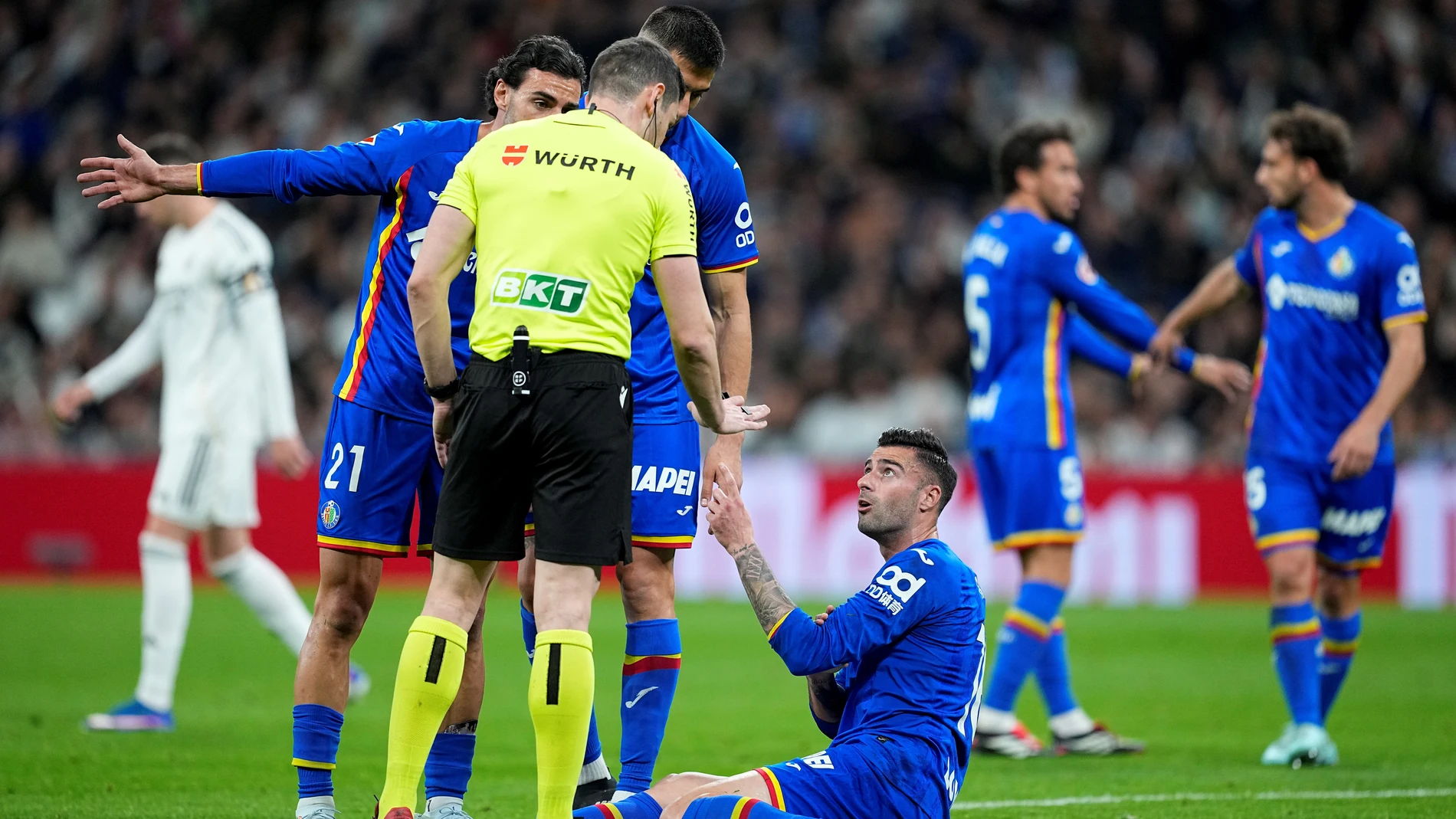 Diego Rico of Getafe CF protests during the Spanish League, LaLiga EA Sports, football match played between Real Madrid and Getafe CF at Bernabeu stadium on March 02, 2026, in Madrid, Spain. AFP7 02/03/2026 ONLY FOR USE IN SPAIN