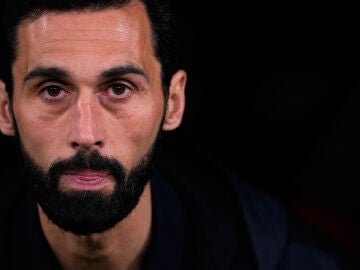 Real Madrid's head coach Alvaro Arbeloa during a Spanish La Liga soccer match between Real Madrid and Getafe in Madrid, Spain, Monday, March 2, 2026. (AP Photo/Manu Fernandez)