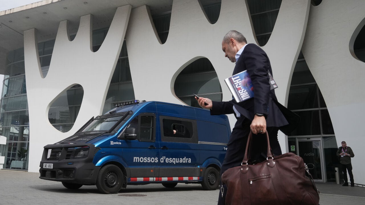 Mossos aumenta su operativo en el MWC por los conflictos internacionales: "Tierra, bajo tierra y aire"