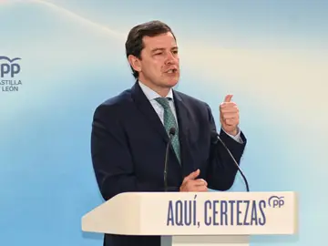 Mañueco participa en un acto de campaña en Palencia El candidato a la reelección como presidente de la Junta de Castilla y León, Alfonso Fernández Mañueco, participa en un acto de campaña en el Centro Cultural de Palencia, a 3 de marzo de 2026, en Palencia, Castilla y León (España). El candidato del Partido Popular a la presidencia de la Junta de Castilla y León y actual dirigente de la comunidad, Alfonso Fernández Mañueco, ha pedido a sus afiliados y simpatizantes "entrar a matar con el voto, en un símil taurino", en las elecciones del próxim...