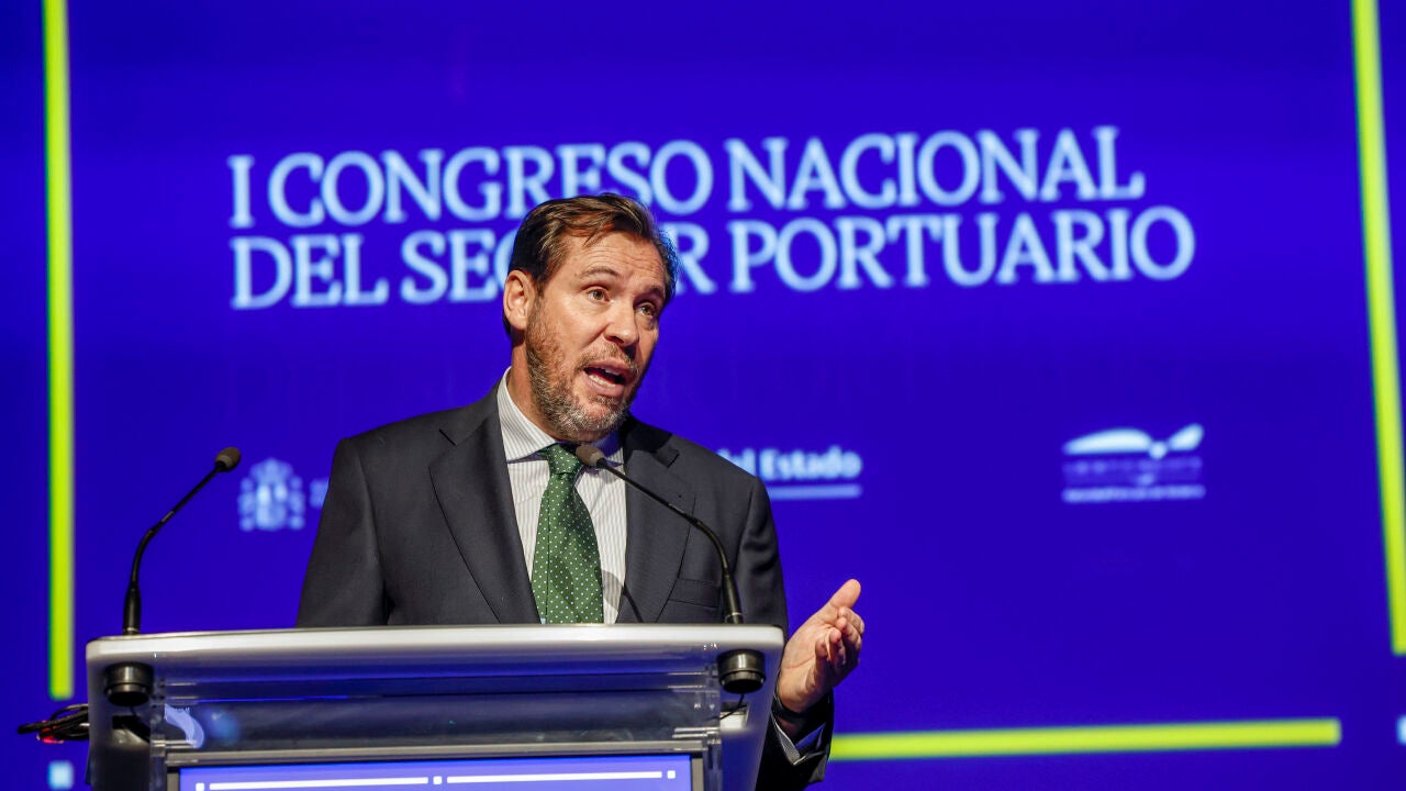 Óscar Puente se vuelca con Pedro Sánchez con un gesto patriótico que incendia las redes