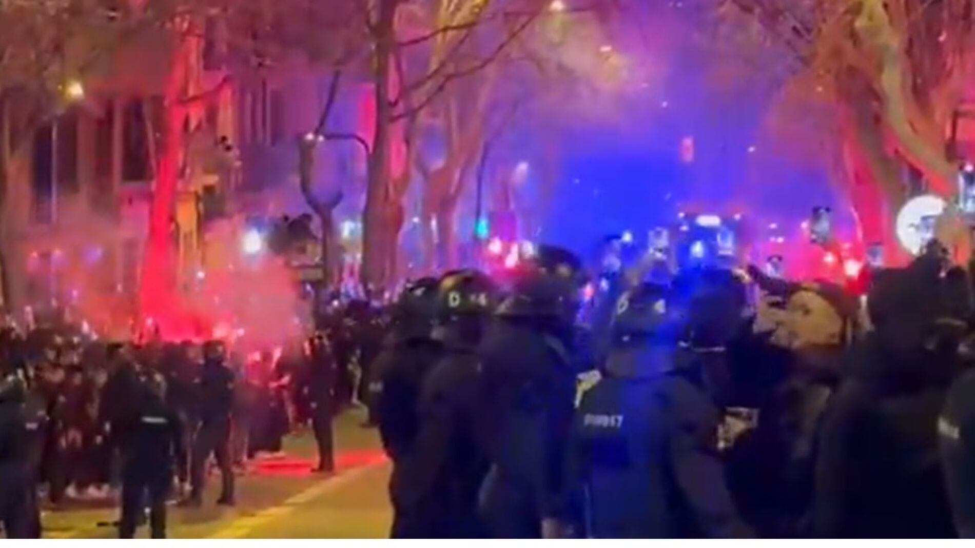 La llegada del Atlético al Camp Nou ha sido tensa