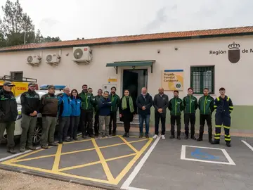 La secretaria autonómica de Energía, Sostenibilidad y Acción Climática, María Cruz Ferreira, visitó esta mañana la base de lucha contra incendios en Tentegorra La secretaria autonómica de Energía, Sostenibilidad y Acción Climática, María Cruz Ferreira, visitó esta mañana la base de lucha contra incendios en Tentegorra