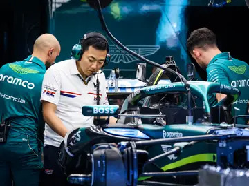 F1 - AUSTRALIAN GRAND PRIX 2026 Honda engineer working on the power unit engine of the Aston Martin F1 Team Honda AMR26, in the garage, box, during the Formula 1 Qatar Airways Australian Grand Prix 2026, 1st round of the 2026 Formula One World Championship from March 6 to 8, 2026 on the Albert Park Circuit, in Melbourne, Australia - Photo Florent Gooden / DPPI AFP7 06/03/2026 ONLY FOR USE IN SPAIN