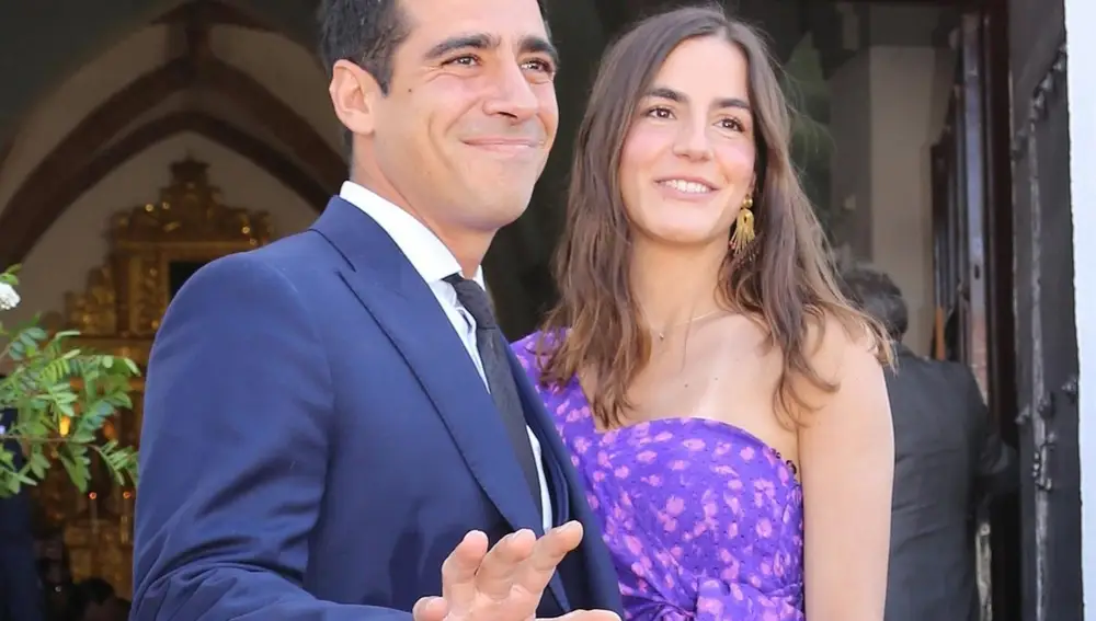 Alberto Herrera anuncia el nacimiento de su primer hijo con Blanca Llandres: "Es un muñeco"