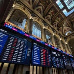 La Bolsa espa&ntilde;ola suaviza las p&eacute;rdidas de la apertura y cae el 1,6 %
