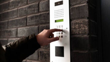 Solo entra quien sabe el secreto: el bar que no encontrar&aacute;s en ning&uacute;n sitio y del que todo el mundo quiere la contrase&ntilde;a