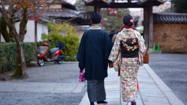 &iquest;Por qu&eacute; en culturas como la rusa o la japonesa sonre&iacute;r no es un signo de amabilidad? 