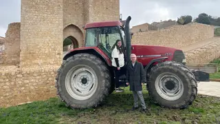 Ángel Ceña durante su visita a Almazán Ángel Ceña durante su visita a Almazán