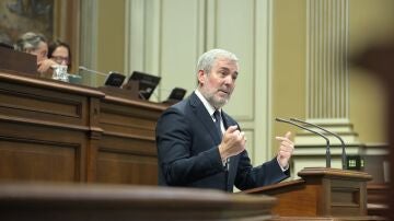 Un dec&aacute;logo para gobernar: Clavijo fija sus prioridades con el reloj de la legislatura en cuenta atr&aacute;s