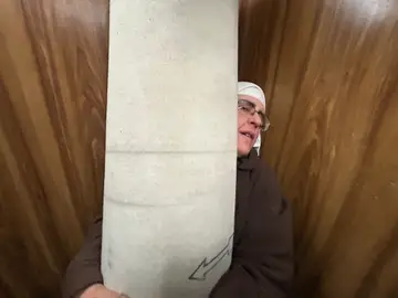 Las exmonjas de Belorado continúan con la mudanza del convento ante su inminente desahucio BURGOS, 10/03/2026.- Las exmonjas de Belorado abandonan el convento burgalés y guardan sus pertenencias en un camión de mudanzas a dos días de que termine el plazo dado por el Tribunal de Instancia de Briviesca (Burgos), este jueves, para que abandonen el convento o, en caso contrario, ser desahuciadas. EFE/ Exmonjas De Belorado SOLO USO EDITORIAL/SOLO DISPONIBLE PARA ILUSTRAR LA NOTICIA QUE ACOMPAÑA (CRÉDITO OBLIGATORIO)