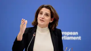 Teresa Ribera discrepa de Von der Leyen y avisa: "Corresponde al Consejo Europeo fijar posición" en política exterior Teresa Ribera discrepa de Von der Leyen y avisa: "Corresponde al Consejo Europeo fijar posición" en política exterior