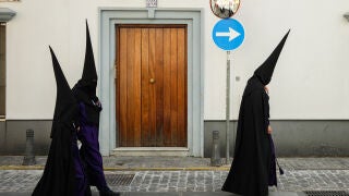 Nazarenos en Sevilla