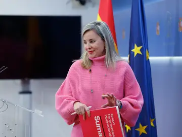 Rueda de prensa de Verónica Martínez Barbero MADRID, 10/03/2026.- La diputada de Sumar Verónica Martínez Barbero ofrece una rueda de prensa en el Congreso de los Diputados, este martes. EFE/ Javier Lizón