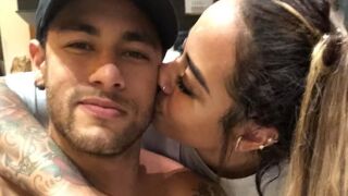 Neymar, junto a su hermana