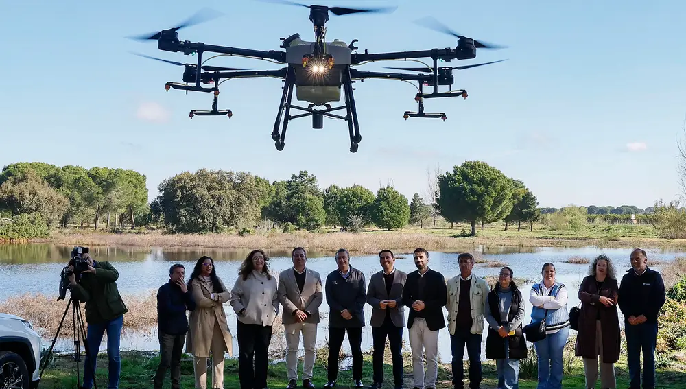 Reunión de coordinación con los alcaldes y alcaldesas de los 15 municipios de la provincia con mayor riesgo de presencia de mosquitos vectores transmisores del Virus del Nilo Occidental