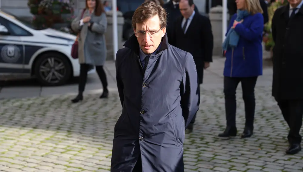 Capilla ardiente por Raúl del Pozo en la Casa de la Villa