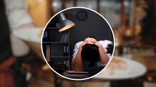 &iquest;Qu&eacute; puedo hacer si mi jefe no me paga las horas extra? Estas son las multas a las que se enfrenta y la indemnizaci&oacute;n que te corresponde