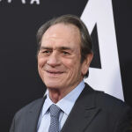 El ganador del Oscar Tommy Lee Jones regresa a las series con 'The Lowdown'