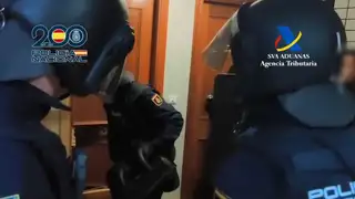 Operación conjunta de la Policía Nacional con la Agencia Tributaria Operación conjunta de la Policía Nacional con la Agencia Tributaria