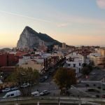 El Campo de Gibraltar reclama mejoras fiscales para competir con el Pe&ntilde;&oacute;n y Marruecos