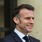 Macron se&ntilde;ala que la posici&oacute;n de Francia es "puramente defensiva" tras el "inaceptable" ataque a sus tropas