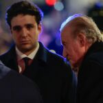 Felipe Juan Froil&aacute;n con su abuelo, el Rey Juan Carlos