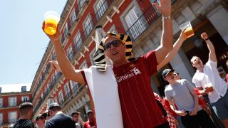 Vecinos de Plaza Mayor piden reubicar la 'fan zone' de f&uacute;tbol al suponer un problema "dif&iacute;cilmente soportable"