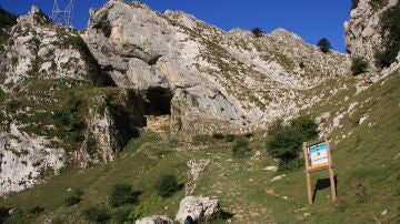 El espectacular t&uacute;nel natural de Gipuzkoa que ha enamorado a National Geographic