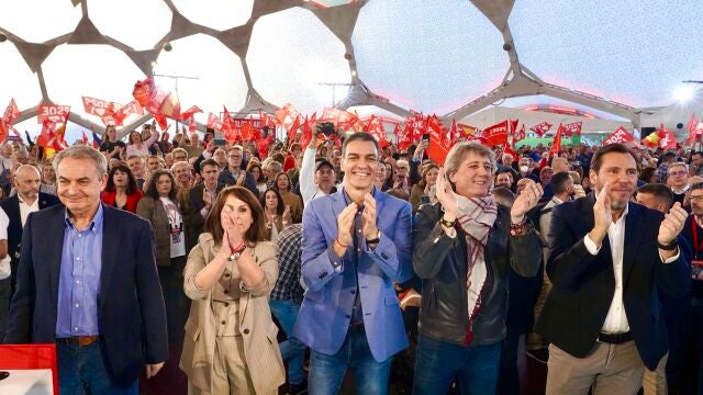 Rodr&iacute;guez Zapatero, Patricia G&oacute;mez, Pedro S&aacute;nchez, Carlos Mart&iacute;nez y &Oacute;scar Puente en Valladolid