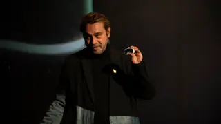 Jordi Mollà interpreta al gurú tecnológico Damián Diskin, dispuesto a cualquier cosa para conseguir sus objetivos Jordi Mollà interpreta al gurú tecnológico Damián Diskin, dispuesto a cualquier cosa para conseguir sus objetivos