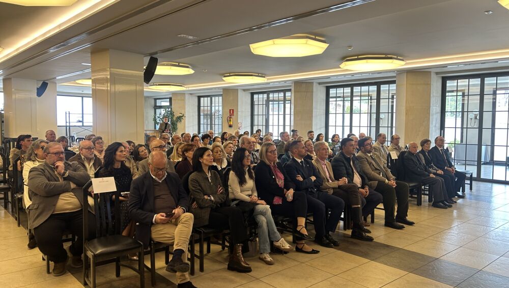 Autoridades asistentes a la jornada