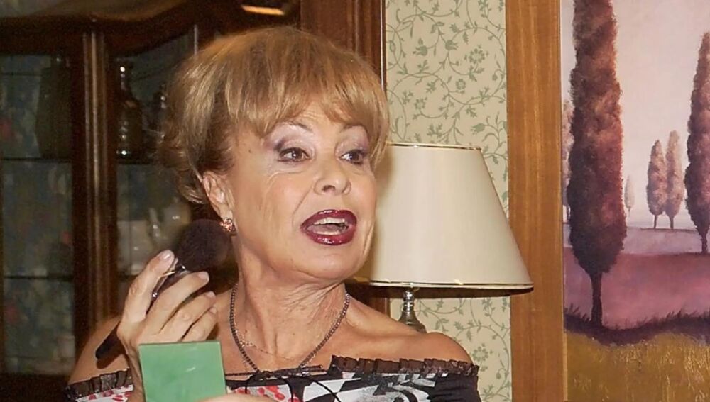 El emotivo adiós a Gemma Cuervo: Luis Miguel Seguí, Fernando Tejero, María  Adánez y Daniel Guzmán recuerdan su legado entre lágrimas y risas