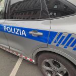 Sucesos.- Detenida una pareja de un grupo dedicado a fraudes bancarios, tras robar 50.000 euros en Vizcaya