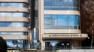 MADRID.-Condenado a seis años de prisión por atropellar a un hombre tras una reyerta en una discoteca de Arganda MADRID.-Condenado a seis años de prisión por atropellar a un hombre tras una reyerta en una discoteca de Arganda