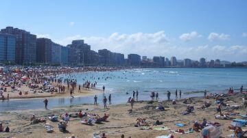 Playa de San Lorenzo Gij&oacute;n