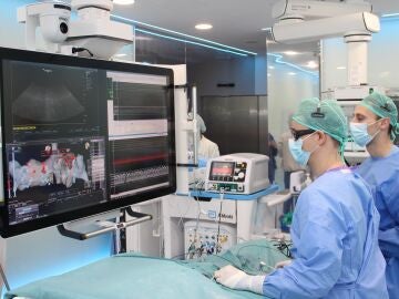 El Hospital Cl&iacute;nico de Madrid, pionero en tratar las arritmias sin radiaci&oacute;n