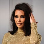 Kim Kardashian en la fiesta de Vanity Fair de los Oscar 