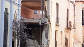 Derrumbe de una parte de La Casona en la calle Dámaso Merino de León Derrumbe de una parte de La Casona en la calle Dámaso Merino de León