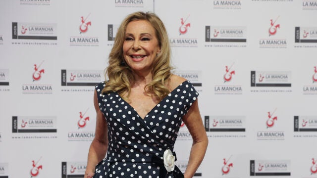 Look de Ana Obreg&oacute;n.