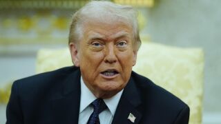 Trump amenaza a la OTAN con un futuro "muy malo" si no ayuda a EEUU a ...