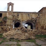 La espada&ntilde;a del convento de San Bernardino de Cuenca de Campos se derrumba algo m&aacute;s de un a&ntilde;o despu&eacute;s de que lo hiciera una nave lateral de la iglesia