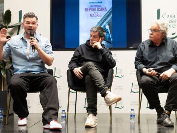 PRESENTACI&Oacute;N LIBRO &acute;UNA CR&Oacute;NICA REPUBLICANA DESDE MADRID&acute;