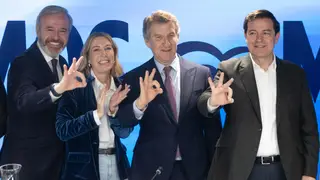 Feijóo preside la reunión de la Junta Directiva Nacional del PP (I-D) El presidente del Partido Popular en Aragón, Jorge Azcón, la presidenta de Extremadura en Funciones, María Guardiola, el presidente del Partido Popular, Alberto Núñez Feijóo, y el presidente de la Junta de Castilla y León, Alfonso Fernández Mañueco, durante la reunión de la Junta Directiva Nacional del partido en la sede del PP en la calle Génova, a 16 de marzo de 2026, en Madrid (España). Alberto Núñez Feijóo reúne a la Junta Directiva Nacional del PP en Génova para analizar los result...