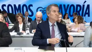 VÍDEO: Feijóo pide responsabilidad a Vox para cerrar pactos: "Fallamos a la gente en 2023 y no podemos volver a hacerlo" VÍDEO: Feijóo pide responsabilidad a Vox para cerrar pactos: "Fallamos a la gente en 2023 y no podemos volver a hacerlo"