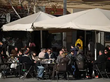 MURCIA.-La hostelería podrá ampliar dos horas el horario de cierre en Semana Santa y Fiestas de Primavera MURCIA.-La hostelería podrá ampliar dos horas el horario de cierre en Semana Santa y Fiestas de Primavera