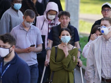 Students queuing to receive vaccines and antibiotics at the University of Kent campus in Canterbury, England, Thursday March 19, 2026. (Gareth Fuller/PA via AP)